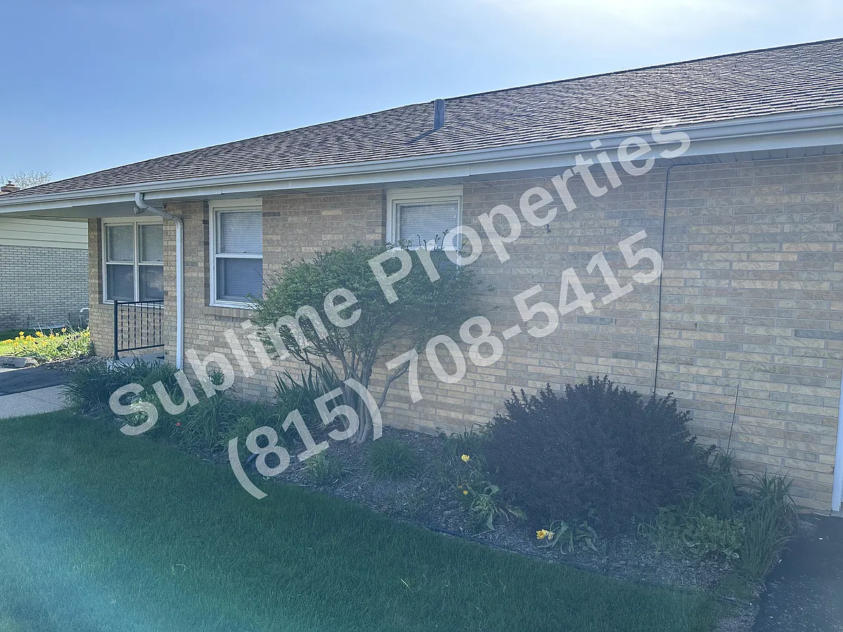 Building Photo - 6018 Buttercup Ln