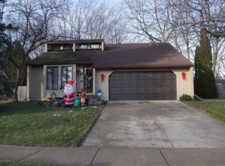 1126 Alexandria Dr, Lansing, MI 48917