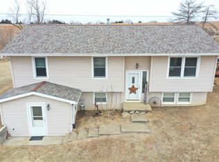 26921 E 305th Ave, Ridgeway, MO 64481