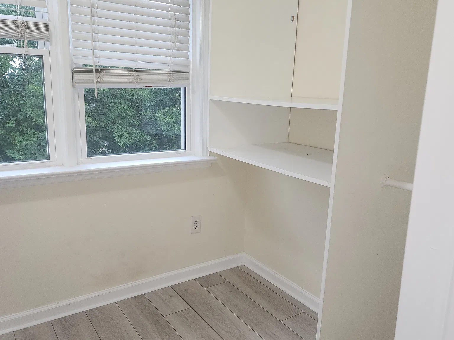 2 bed, 4252 sqft, $2,850 — Photo 4