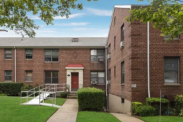 1st image of 189-23 39th Ave #119