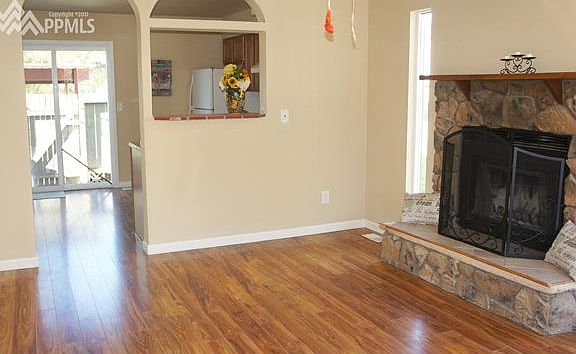 3rd image of 7648 Clover Hill Dr