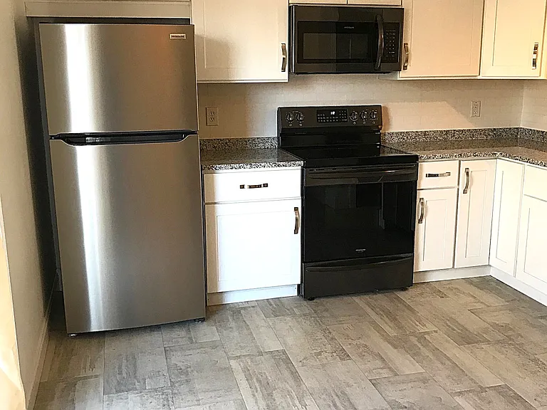 1201 N 3rd St — Photo 3