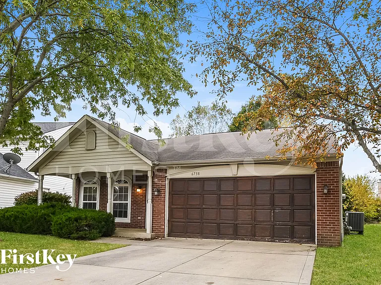 6738 Wimbledon Dr — Photo 1