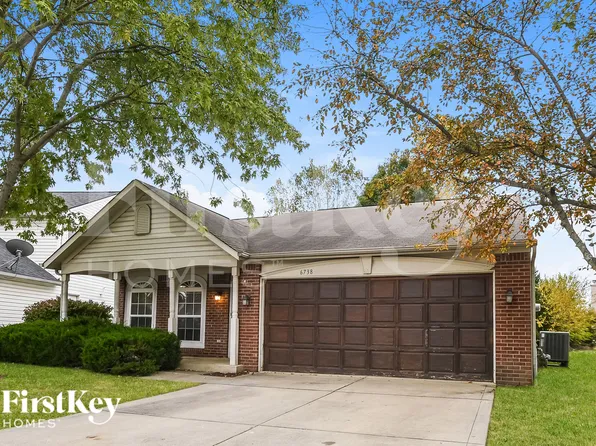 6738 Wimbledon Dr, Zionsville, IN 46077