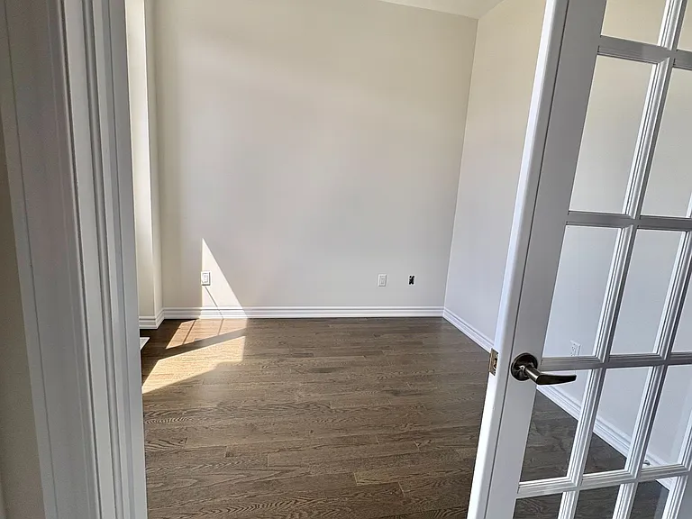 7 Tran St — Photo 3