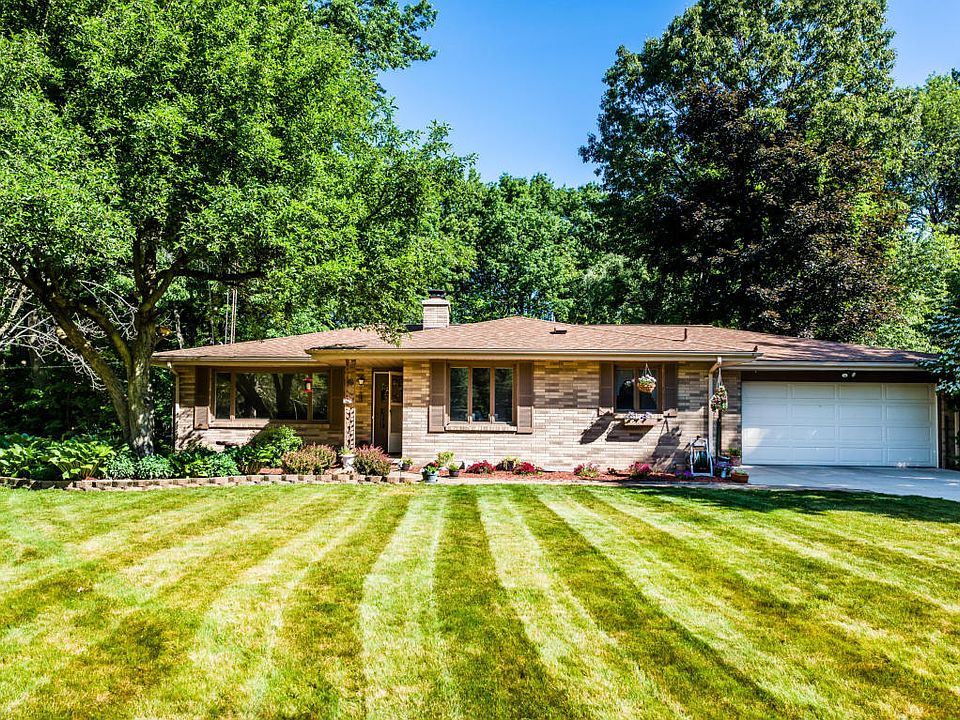 1st image of 1621 Timberlane Dr