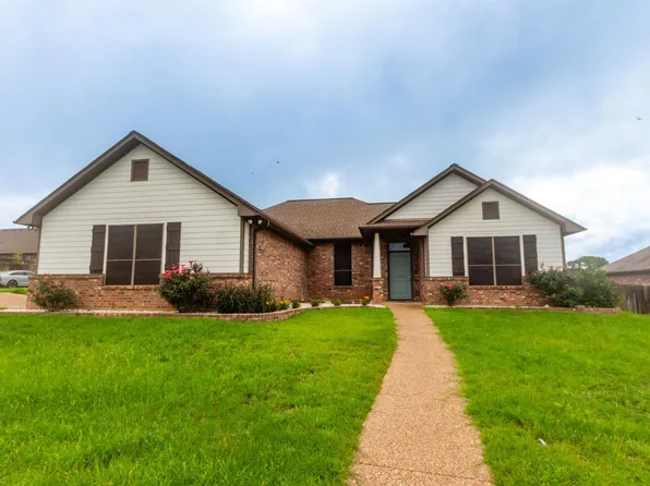 222 Bois D Arc Dr, Bullard, TX 75757