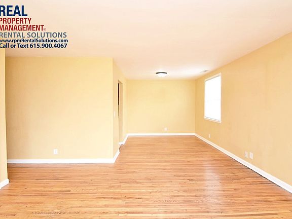 4th image of 1610 Lakeshore Dr