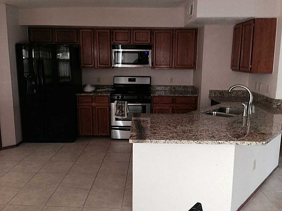 2nd image of 7140 Canyon Run Dr