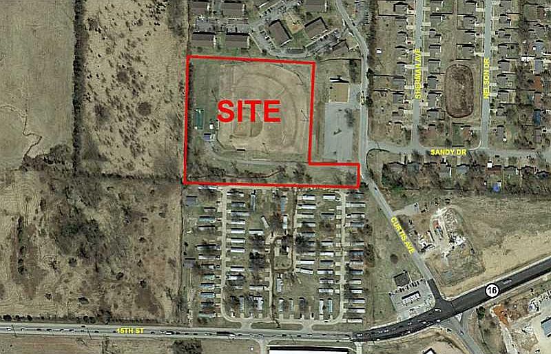 1st image of 1195 S Curtis Ave