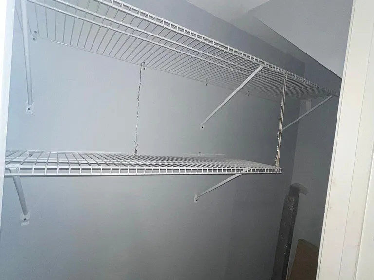 317 Soapstone Ln — Photo 12