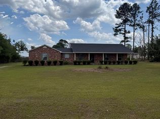 43 Victory Dr, Douglas, GA 31535