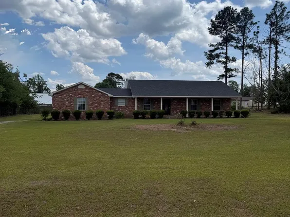 43 Victory Dr, Douglas, GA 31535