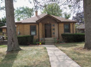 31 E Strong St, Wheeling, IL 60090