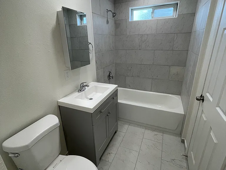 4009 Lake Isabella Blvd #3 — Photo 10