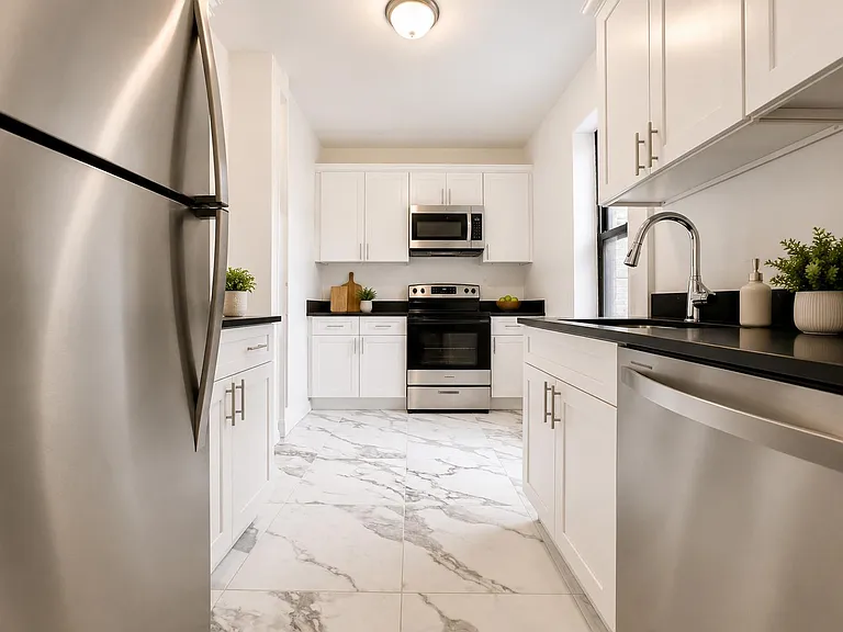 590 Fort Washington Ave #5M — Photo 9