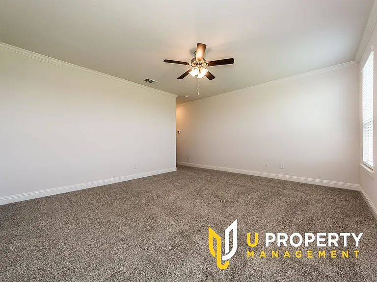 3018 Comal Ct — Photo 21