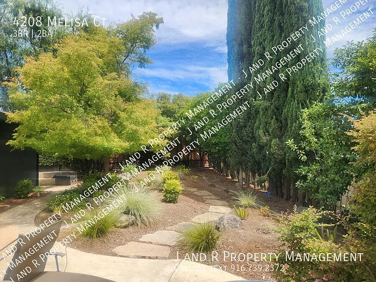 4208 Melisa Ct — Photo 6