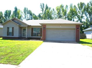 29 Weatherwood Dr, Ward, AR 72176