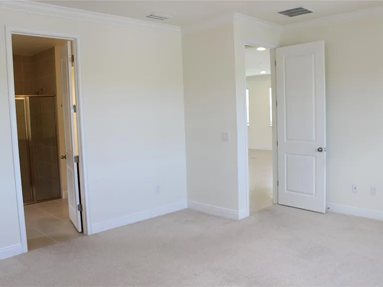 5826 Long Shore Loop — Photo 18