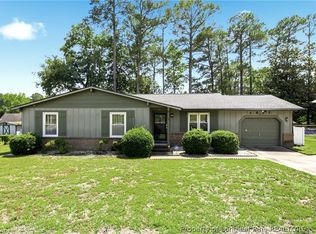 1837 Eichelberger Dr, Fayetteville, NC 28303
