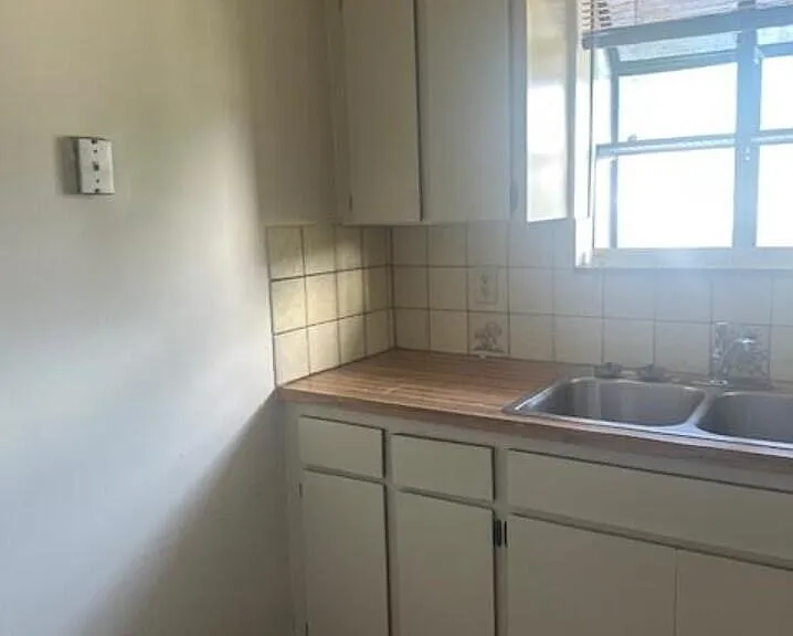 5922 Thomas St — Photo 12