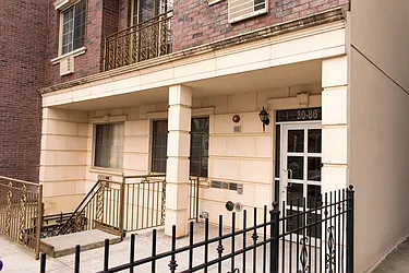 Rented by ABCO Commercial Properties, LLC