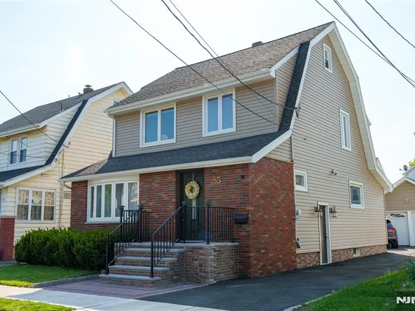 85 Scrivens St, Totowa, NJ 07512