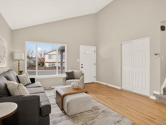 3rd image of 1554 S Carson Street