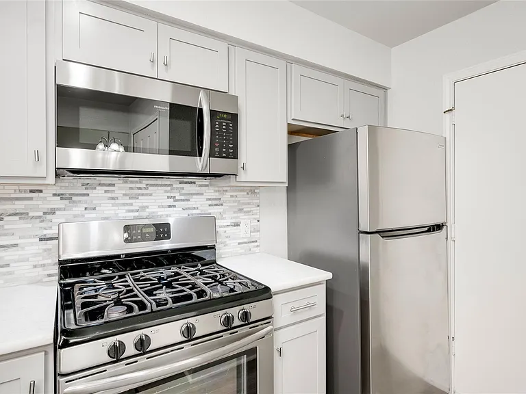 5900 Richard Carlton Blvd — Photo 26