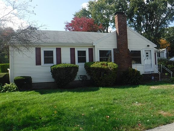 2nd image of 28 Lynwood Dr