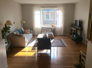 573 Washington St #2, Brookline, MA 02446