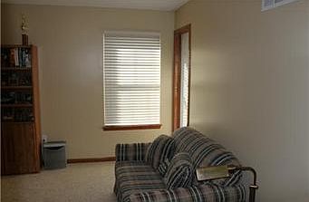 4th image of 2815 S Woodbury Dr