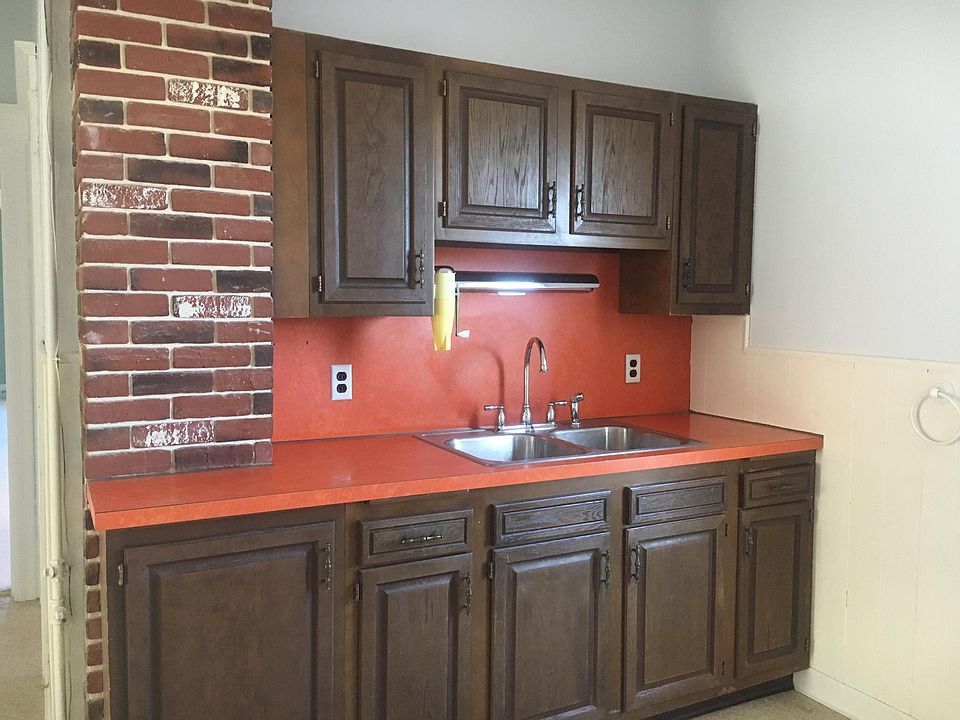1st image of 228 S 3rd Ave #2
