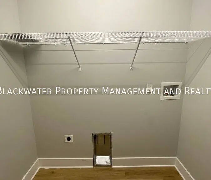 148 Sunburst Villa Dr — Photo 14