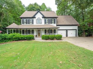 910 Laurel Crest Dr, Woodstock, GA 30189