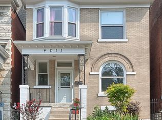 4211 Russell Blvd, Saint Louis, MO 63110