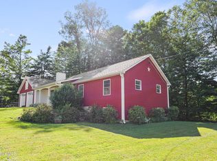 29 Balance Rock Rd, Lanesborough, MA 01237