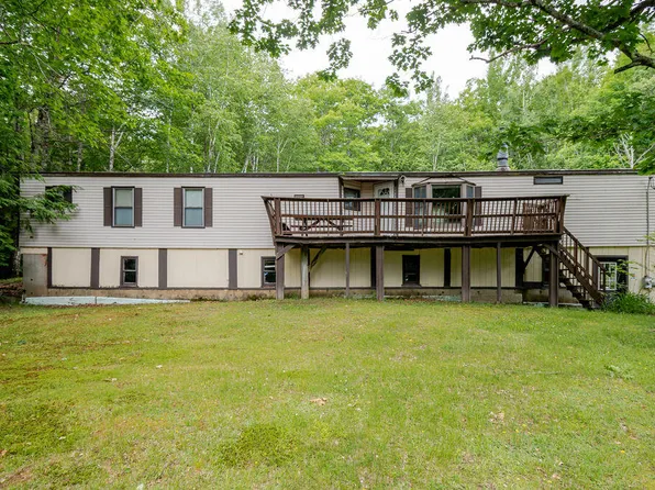 44 Scott Drive, Monmouth, ME 04259