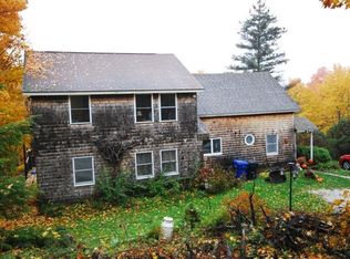 401 French Hill Rd, Saint Albans, VT 05478