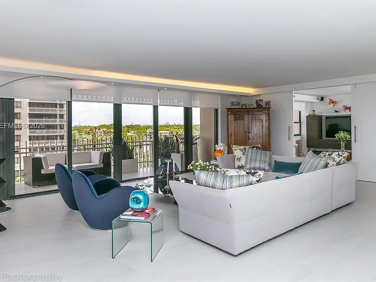 3 Grove Isle Dr #C502 — Photo 10