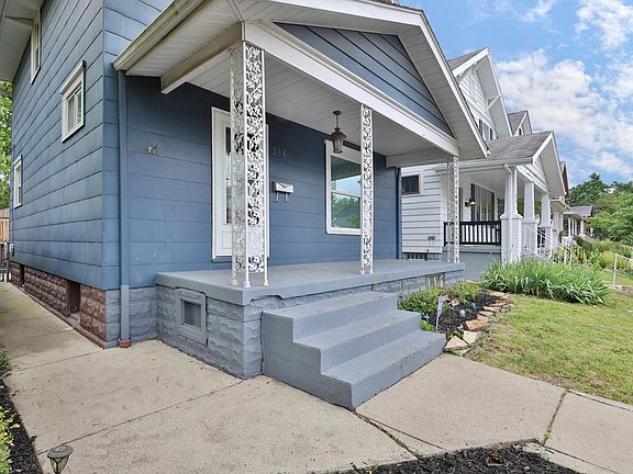 3rd image of 254 E Hinman Ave