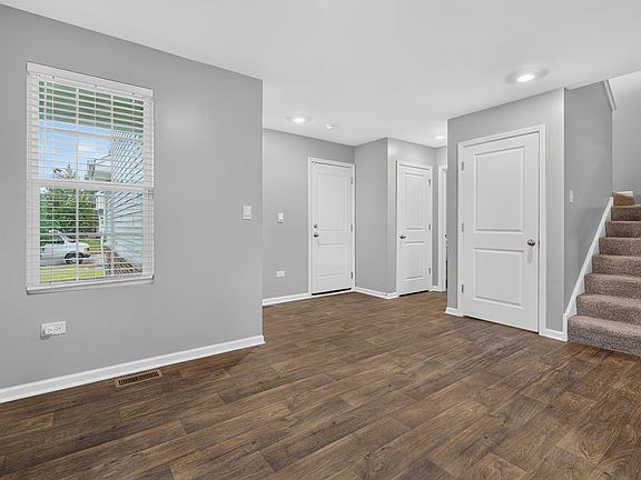 4th image of 1307 Fawnlily Cir