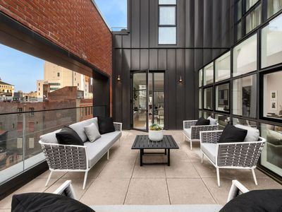 12 E 13th St #8, New York, NY, 10003