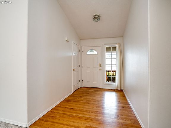 3rd image of 2952 NW Nahcotta St