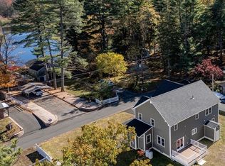 4 Hillcrest Dr, Wilbraham, MA 01095