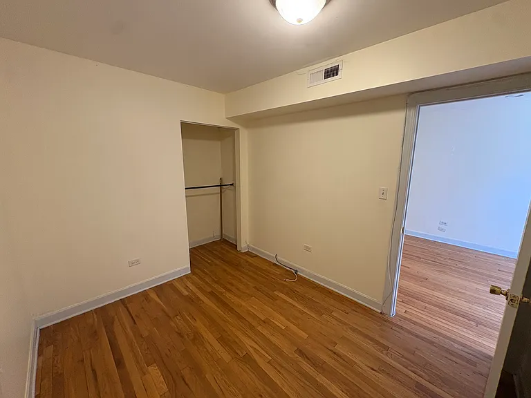 2240 W Palmer St #1F — Photo 3