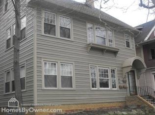 1651 Coventry Rd, Cleveland Heights, OH 44118