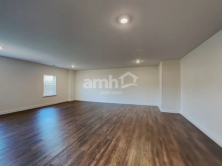 5160 Smithbriar Dr — Photo 29